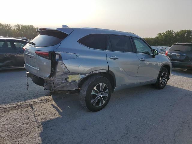 5TDGZRBH5LS026252 - 2020 TOYOTA HIGHLANDER XLE Gümüş foto 3