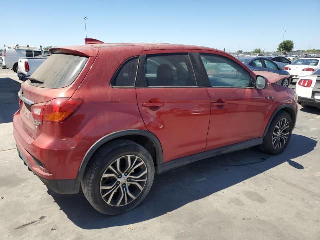 JA4AP3AWXJU002718 - 2018 MITSUBISHI OUTLANDER ES RED photo 3