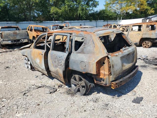 1C4NJDEB0CD572820 - 2012 JEEP COMPASS LATITUDE 烧焦的 照片 2