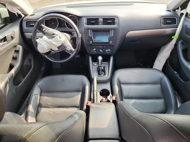 3VWDB7AJ1JM214079 - 2018 VOLKSWAGEN JETTA SE WHITE photo 8