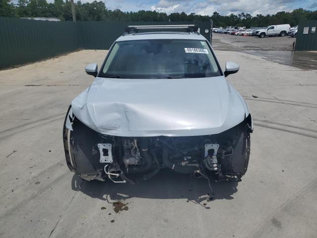 3VV3B7AX5JM047715 - 2018 VOLKSWAGEN TIGUAN SE 银色 照片 5