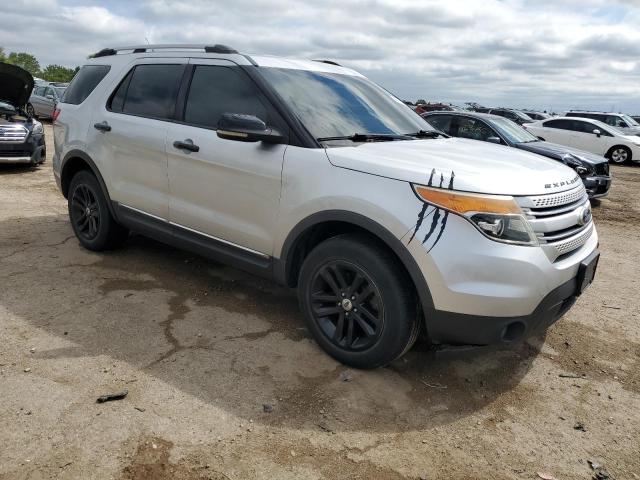 1FMHK8D85BGA02506 - 2011 FORD EXPLORER XLT 银色 照片 4