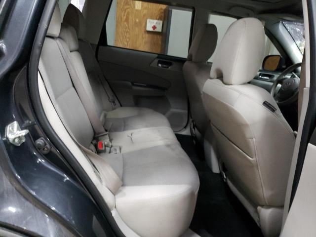 JF2SHBCC7BH700137 - 2011 SUBARU FORESTER 2.5X PREMIUM CHARCOAL photo 11