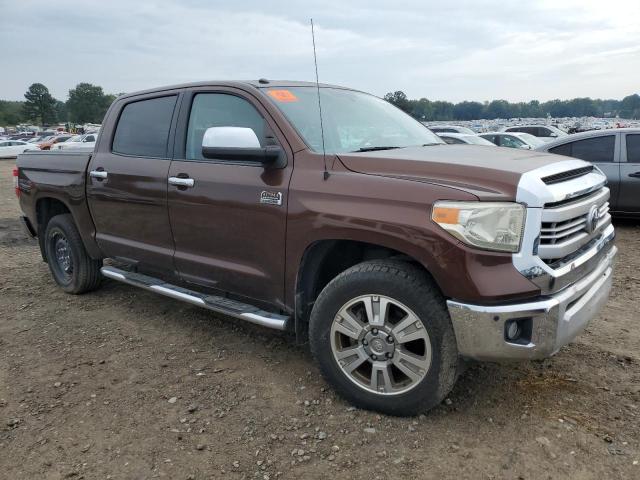 5TFAW5F1XEX396176 - 2014 TOYOTA TUNDRA CREWMAX PLATINUM 棕色 照片 4