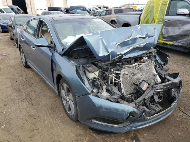 KMHE34L10GA014814 - 2016 HYUNDAI SONATA HYBRID BLUE photo 4