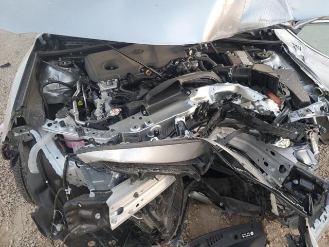 4T1T11AK2RU840914 - 2024 TOYOTA CAMRY SE NIGHT SHADE SILVER photo 11