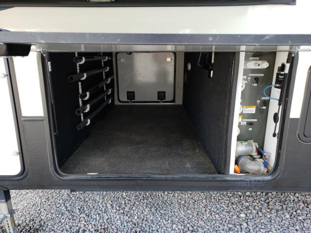 4YDFHMP23NA741016 - 2022 KEYSTONE MONTANA Weiß Foto 7