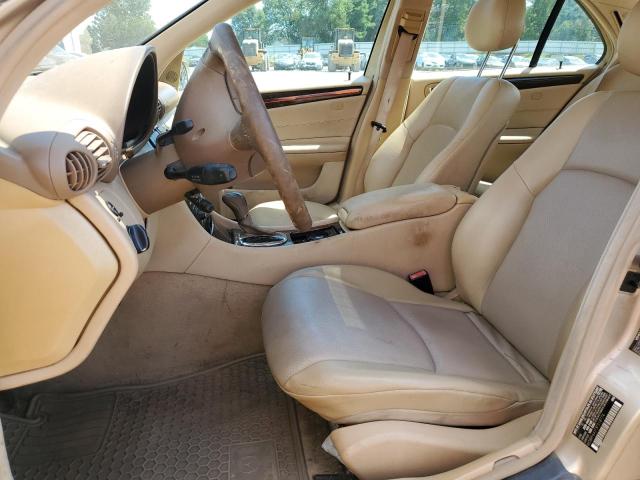 WDBRF64J73F318774 - 2003 MERCEDES-BENZ C 320 金色 照片 7