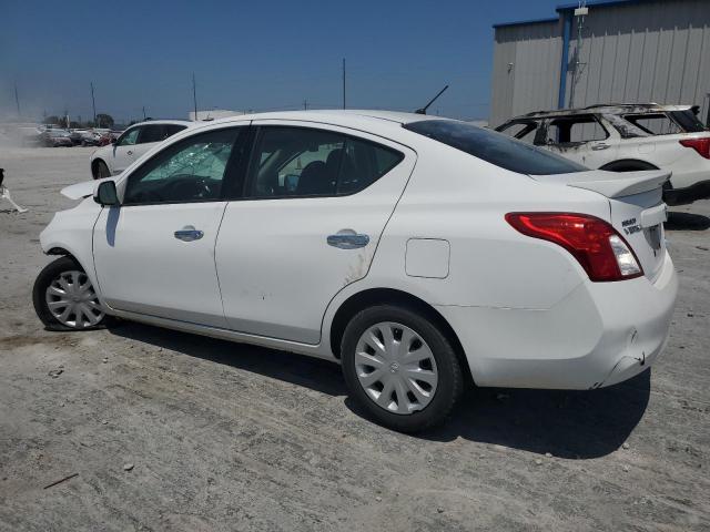 3N1CN7AP4EL864114 - 2014 NISSAN VERSA S WHITE photo 2