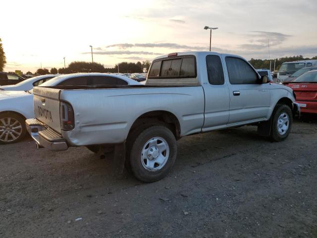 4TASN92N7YZ587114 - 2000 TOYOTA TACOMA XTRACAB PRERUNNER ვერცხლისფერი ფოტო 3