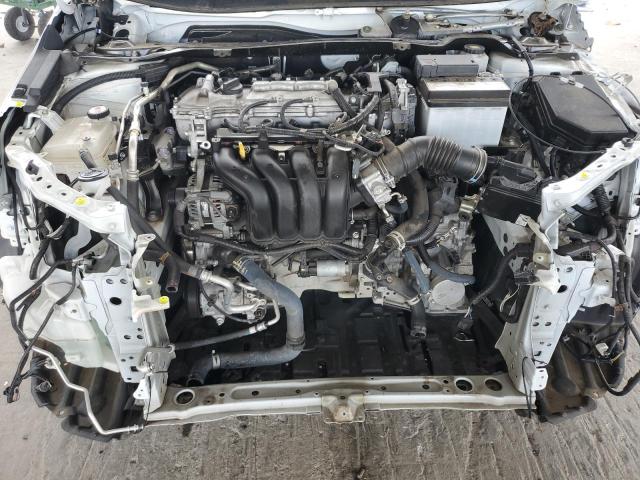 5YFEPMAE8NP272067 - 2022 TOYOTA COROLLA LE أبيض صورة 11