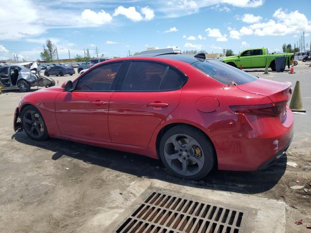 ZARFAEBN6J7567079 - 2018 ALFA ROMEO GIULIA 红色 照片 2