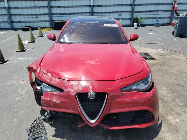 ZARFAEBN6J7567079 - 2018 ALFA ROMEO GIULIA 红色 照片 5