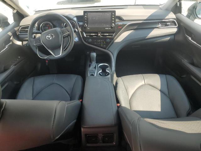 4T1F31AK3PU600873 - 2023 TOYOTA CAMRY XLE SILVER photo 8