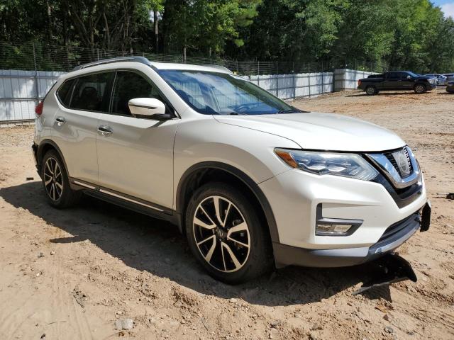 JN8AT2MT9HW138872 - 2017 NISSAN ROGUE S WHITE photo 4