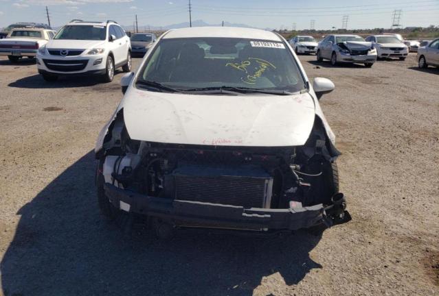 KNADN4A38D6293102 - 2013 KIA RIO EX WHITE photo 5