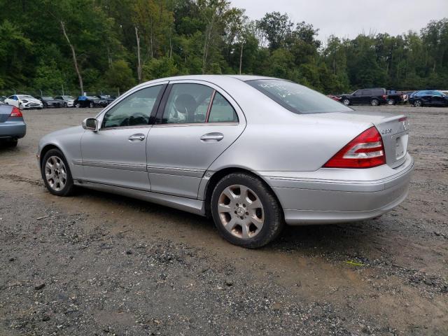 WDBRF84J55F616836 - 2005 MERCEDES-BENZ C 320 4MATIC SILVER photo 2