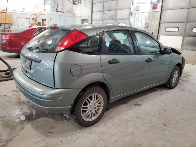 3FAFP37N75R104961 - 2005 FORD FOCUS ZX5 GRAY photo 3