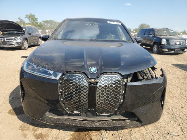 WB523CF04PCM89404 - 2023 BMW IX XDRIVE50 BLACK photo 5