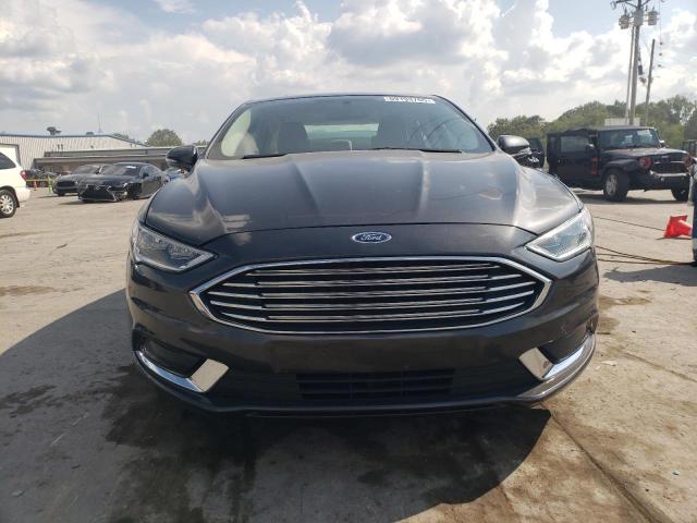3FA6P0HDXJR244761 - 2018 FORD FUSION SE Grau Foto 5