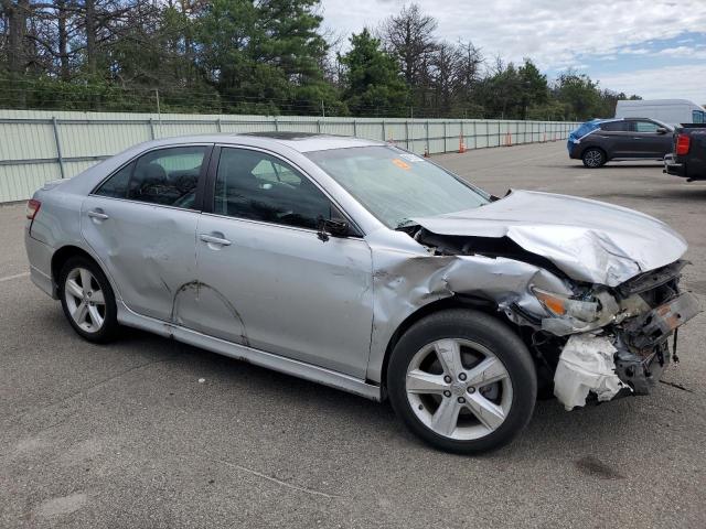 4T1BF3EK9AU504104 - 2010 TOYOTA CAMRY BASE SILVER photo 4