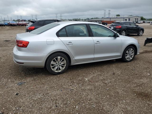 3VWD07AJ3FM262339 - 2015 VOLKSWAGEN JETTA SE SILVER photo 3