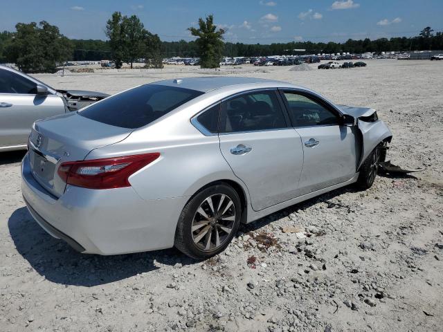 1N4AL3AP2JC119358 - 2018 NISSAN ALTIMA 2.5 SILVER photo 3