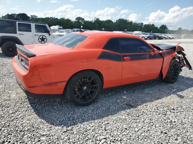 2C3CDZFJ9LH161490 - 2020 DODGE CHALLENGER R/T SCAT PACK ORANGE photo 3
