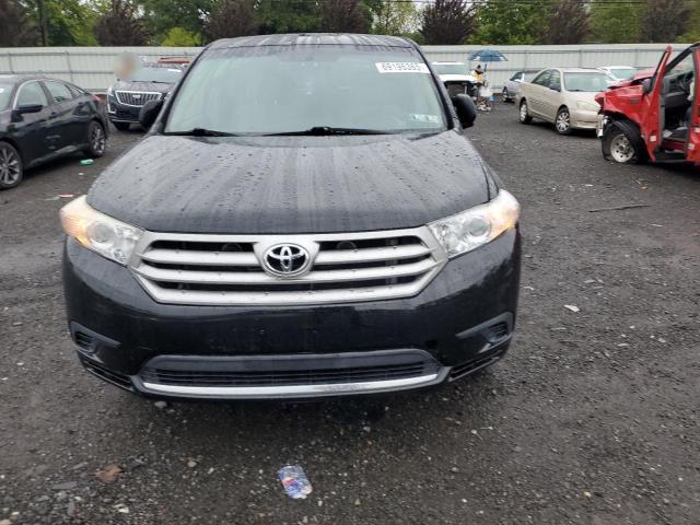 5TDBK3EH9DS262296 - 2013 TOYOTA HIGHLANDER BASE Schwarz Foto 5