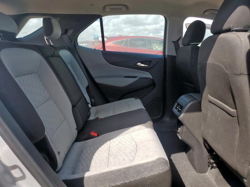 3GNAXHEV1JS578046 - 2018 CHEVROLET EQUINOX LS ვერცხლისფერი ფოტო 10