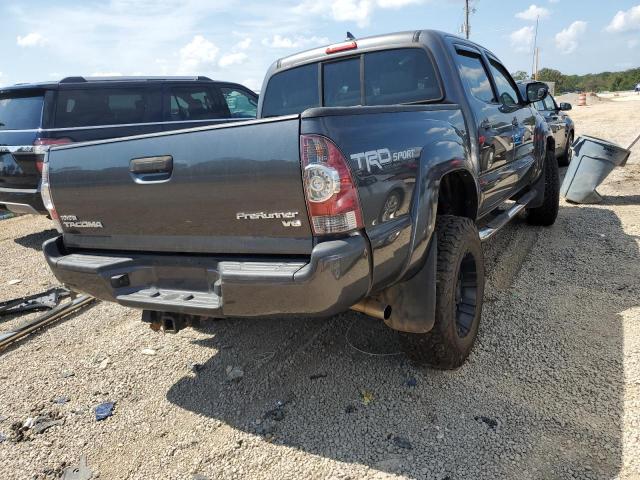 3TMJU4GN2FM190102 - 2015 TOYOTA TACOMA DOUBLE CAB PRERUNNER GRAY photo 3