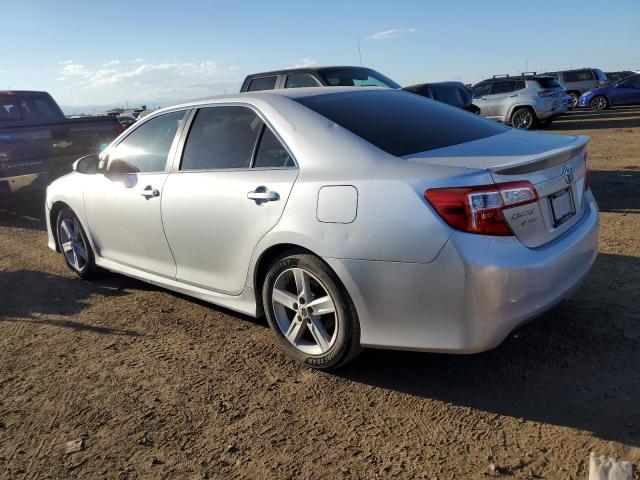 4T1BF1FK0CU154383 - 2012 TOYOTA CAMRY BASE SILVER photo 2