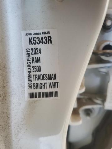 3C6UR5HLXRG196919 - 2024 RAM 2500 TRADESMAN WHITE photo 12