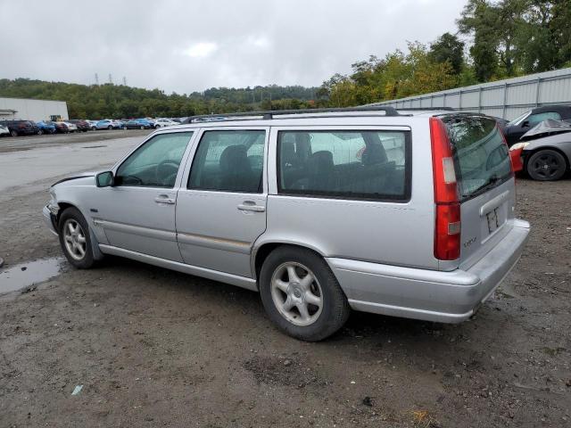 YV1LW5548W2400707 - 1998 VOLVO V70 SILVER photo 2