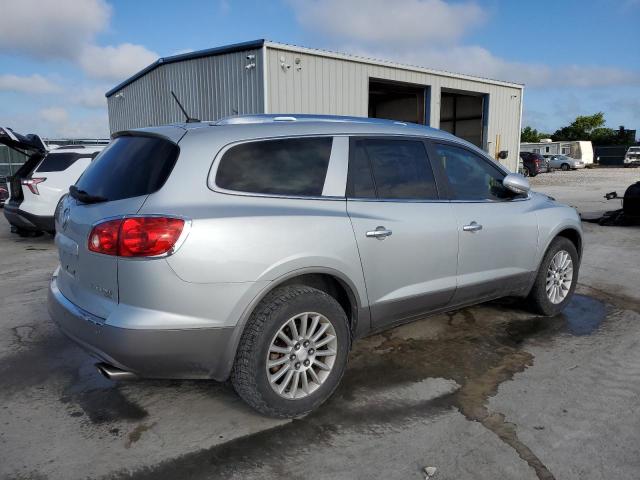 5GALRBED1AJ217113 - 2010 BUICK ENCLAVE CXL SILVER photo 3