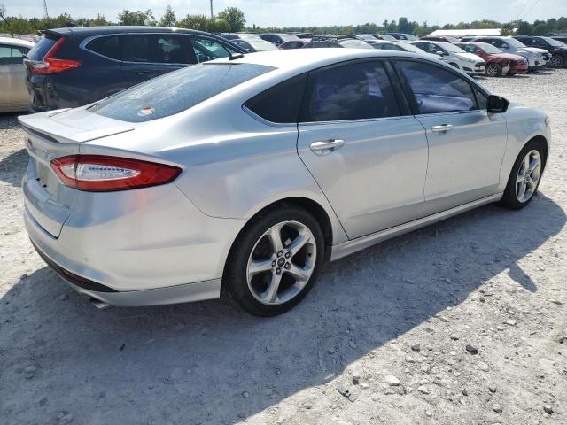 3FA6P0H7XGR184807 - 2016 FORD FUSION SE SILVER photo 3