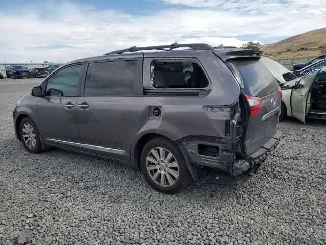 5TDDZ3DC4HS152661 - 2017 TOYOTA SIENNA XLE GRAY photo 2