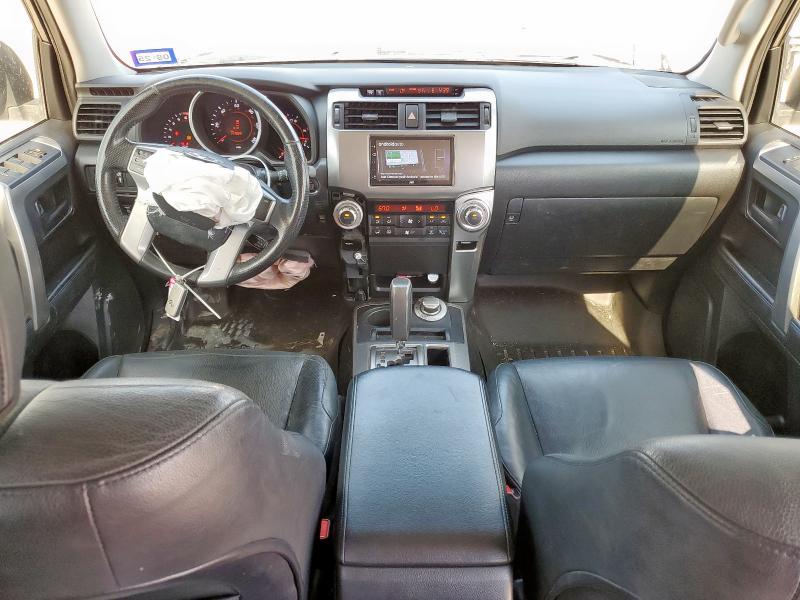 JTEBU5JR5C5106647 - 2012 TOYOTA 4RUNNER SR5 გრაფიტი ფოტო 8