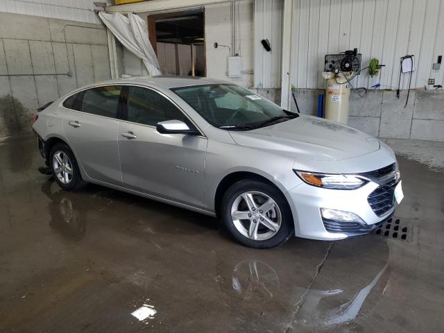 1G1ZD5ST4NF173484 - 2022 CHEVROLET MALIBU LT 银色 照片 4