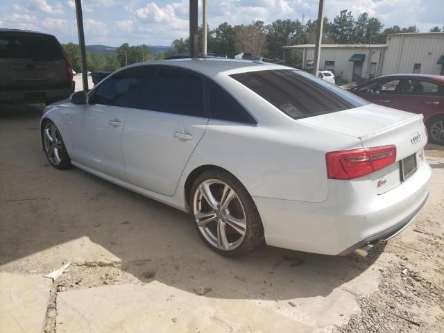 WAUF2AFC7DN151063 - 2013 AUDI S6 WHITE photo 2