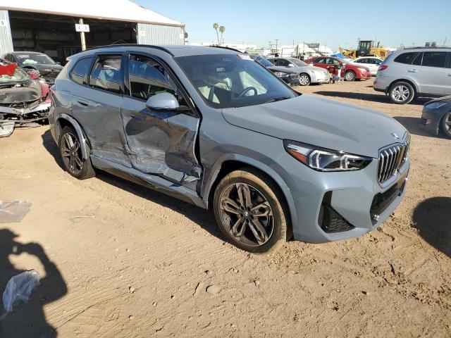 WBX73EF06P5X17920 - 2023 BMW X1 XDRIVE28I GRAY photo 4