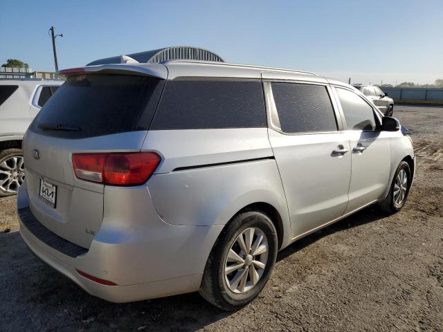 KNDMB5C13J6351528 - 2018 KIA SEDONA LX SILVER photo 3