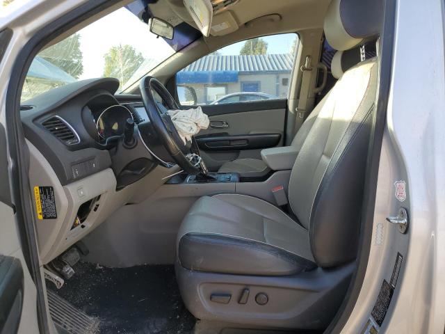 KNDMB5C13J6351528 - 2018 KIA SEDONA LX SILVER photo 7