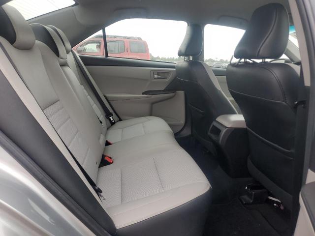 4T1BF1FK1GU538470 - 2016 TOYOTA CAMRY LE ვერცხლისფერი ფოტო 10