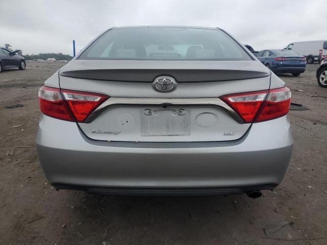 4T1BF1FK1GU538470 - 2016 TOYOTA CAMRY LE ვერცხლისფერი ფოტო 6