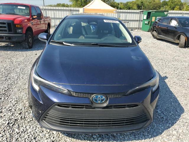 JTDBCMFE8PJ009270 - 2023 TOYOTA COROLLA LE Mavi foto 5