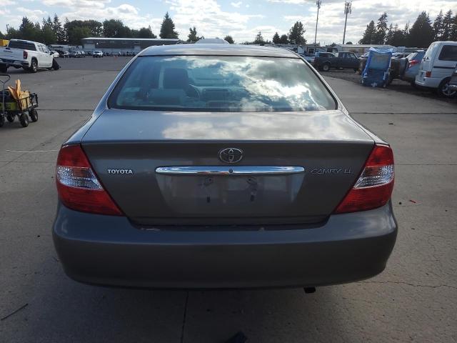 4T1BE32K92U580821 - 2002 TOYOTA CAMRY LE SILVER photo 6