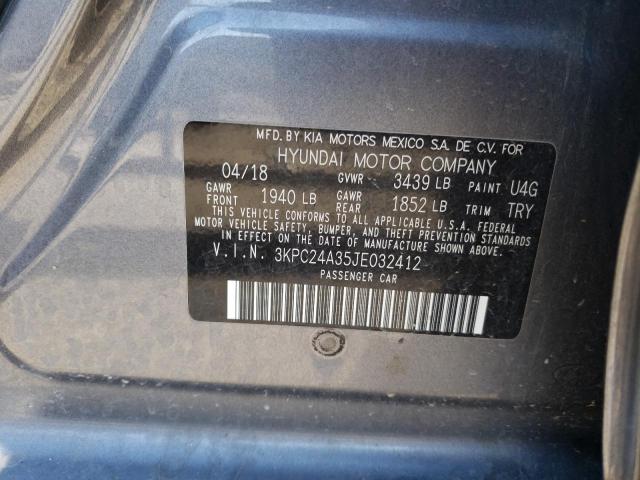 3KPC24A35JE032412 - 2018 HYUNDAI ACCENT SE GRAY photo 12