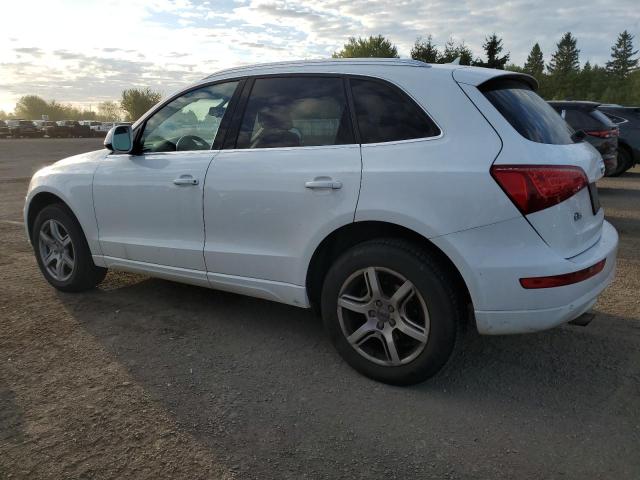 WA1LFCFP8CA107744 - 2012 AUDI Q5 PREMIUM PLUS WHITE photo 2