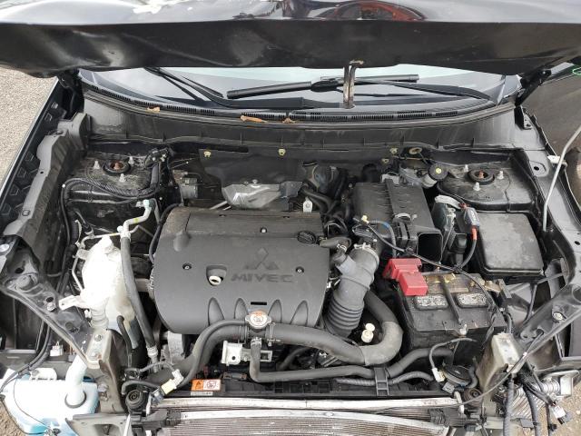 JA4AP3AU6JU007638 - 2018 MITSUBISHI OUTLANDER ES Siyah fotoğraf 12
